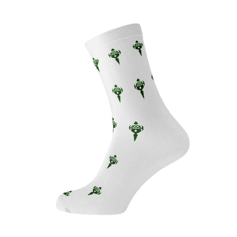 WHITE SOCKS WITH GREEN SHIELDS